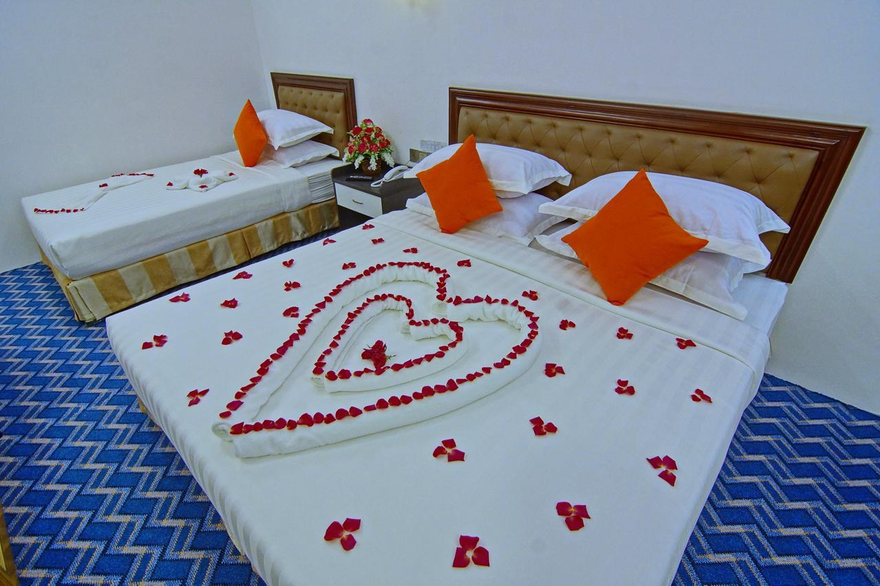 Perfect Hotel Mandalaj Kültér fotó